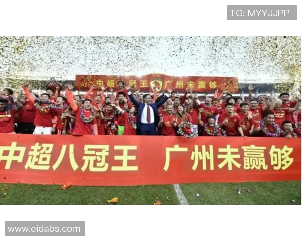 广州足球队心理素质引发热议球迷与专家各执己见探讨背后原因